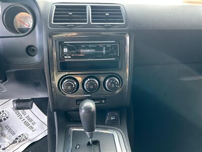 2013 Dodge Challenger SXT   - Photo 20 - Riverside, CA 92508