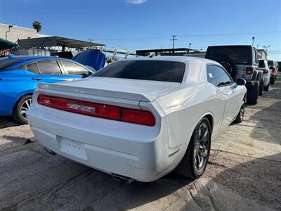 2013 Dodge Challenger SXT   - Photo 7 - Riverside, CA 92508