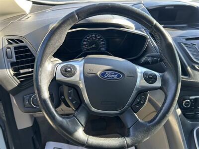 2015 Ford C-MAX Hybrid SE   - Photo 50 - Riverside, CA 92508