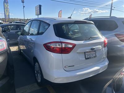 2015 Ford C-MAX Hybrid SE   - Photo 7 - Riverside, CA 92508