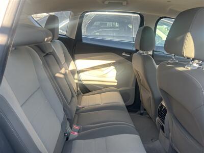2015 Ford C-MAX Hybrid SE   - Photo 12 - Riverside, CA 92508