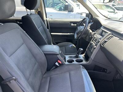 2015 Ford Flex SE   - Photo 89 - Riverside, CA 92508