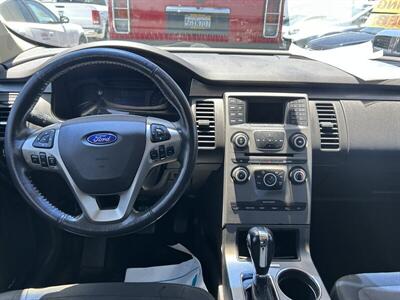 2015 Ford Flex SE   - Photo 45 - Riverside, CA 92508