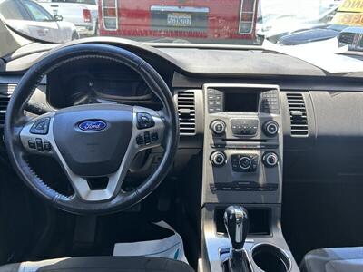 2015 Ford Flex SE   - Photo 95 - Riverside, CA 92508