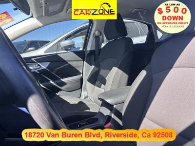 2023 Kia Forte LXS   - Photo 13 - Riverside, CA 92508