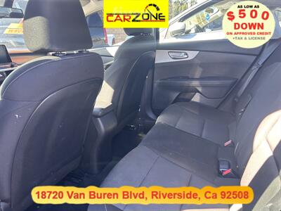 2023 Kia Forte LXS   - Photo 19 - Riverside, CA 92508