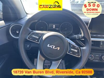 2023 Kia Forte LXS   - Photo 16 - Riverside, CA 92508