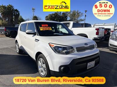 2019 Kia Soul   - Photo 2 - Riverside, CA 92508