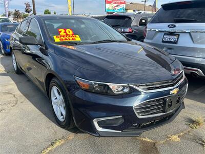 2020 Chevrolet Malibu LT   - Photo 2 - Riverside, CA 92508