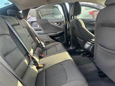 2020 Chevrolet Malibu LT   - Photo 15 - Riverside, CA 92508