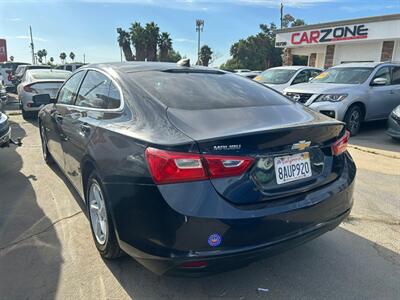 2020 Chevrolet Malibu LT   - Photo 4 - Riverside, CA 92508