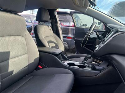 2020 Chevrolet Malibu LT   - Photo 19 - Riverside, CA 92508