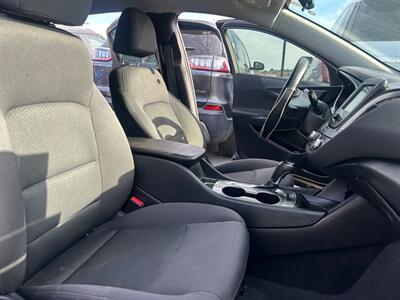 2020 Chevrolet Malibu LT   - Photo 20 - Riverside, CA 92508
