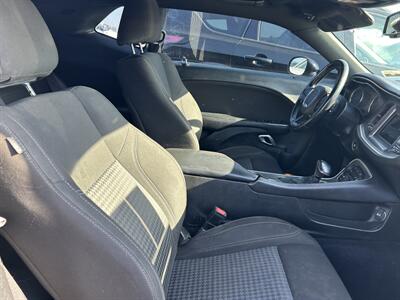 2020 Dodge Challenger SXT   - Photo 11 - Riverside, CA 92508