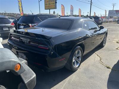 2020 Dodge Challenger SXT   - Photo 4 - Riverside, CA 92508