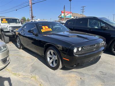 2020 Dodge Challenger SXT   - Photo 5 - Riverside, CA 92508