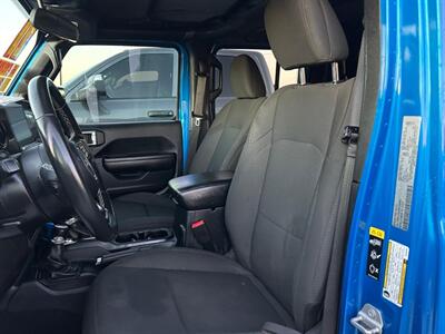 2021 Jeep Gladiator Sport   - Photo 16 - Riverside, CA 92508