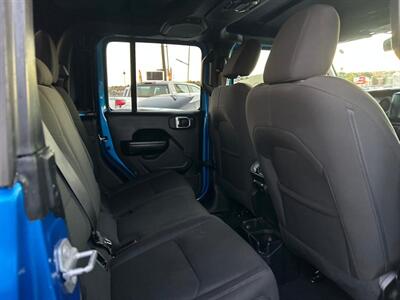 2021 Jeep Gladiator Sport   - Photo 19 - Riverside, CA 92508