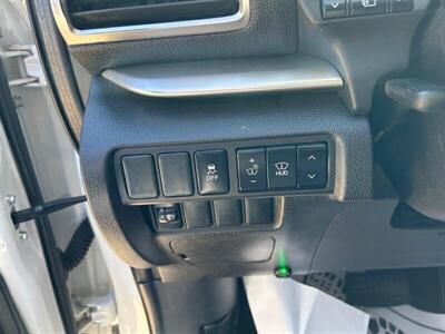 2019 Mitsubishi Eclipse Cross SE   - Photo 69 - Riverside, CA 92508