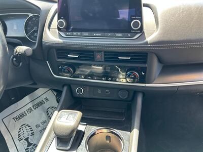 2023 Nissan Rogue SV - Photo 40 - Riverside, CA 92508