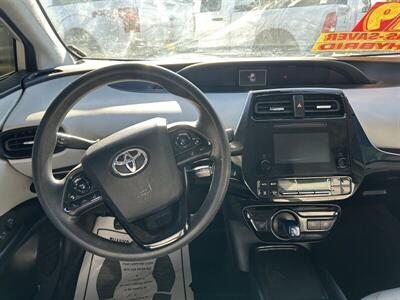 2019 Toyota Prius L Eco   - Photo 40 - Riverside, CA 92508