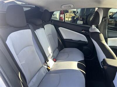 2019 Toyota Prius L Eco   - Photo 93 - Riverside, CA 92508