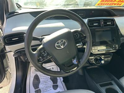 2019 Toyota Prius L Eco   - Photo 19 - Riverside, CA 92508