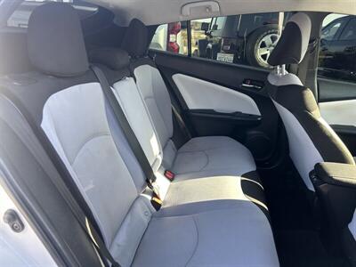2019 Toyota Prius L Eco   - Photo 56 - Riverside, CA 92508