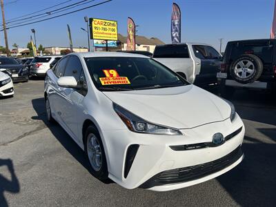 2019 Toyota Prius L Eco   - Photo 3 - Riverside, CA 92508