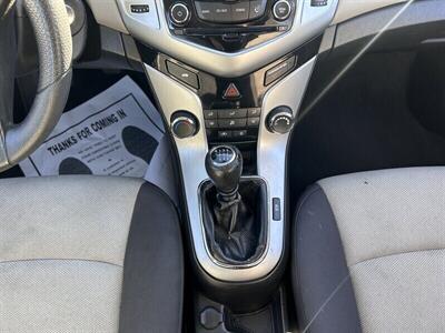 2016 Chevrolet Cruze Limited LS Manual   - Photo 50 - Riverside, CA 92508