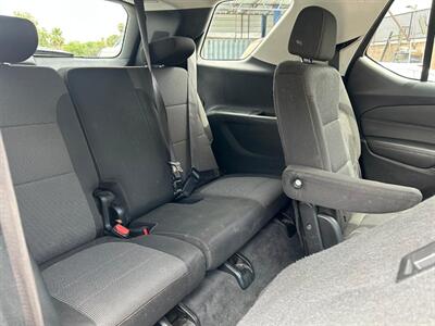 2020 Chevrolet Traverse LT Cloth - Photo 12 - Riverside, CA 92508