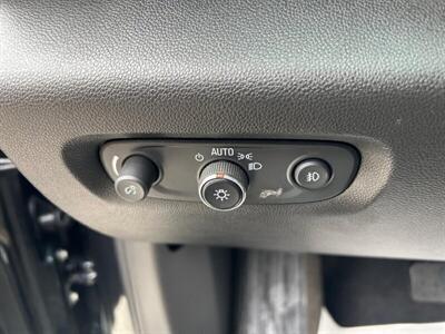 2020 Chevrolet Traverse LT Cloth - Photo 99 - Riverside, CA 92508