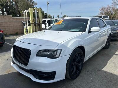 2022 Chrysler 300 Series S V6 - Photo 8 - Riverside, CA 92508