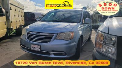 2013 Chrysler Town & Country Touring   - Photo 3 - Riverside, CA 92508