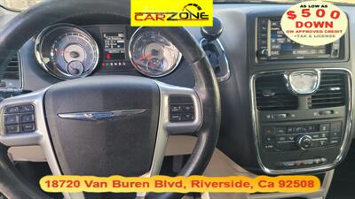 2013 Chrysler Town & Country Touring   - Photo 10 - Riverside, CA 92508