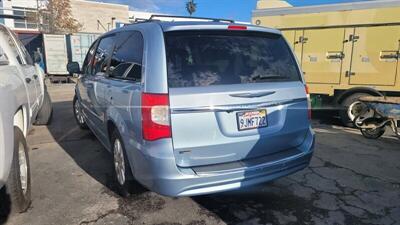 2013 Chrysler Town & Country Touring   - Photo 34 - Riverside, CA 92508