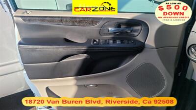 2013 Chrysler Town & Country Touring   - Photo 53 - Riverside, CA 92508