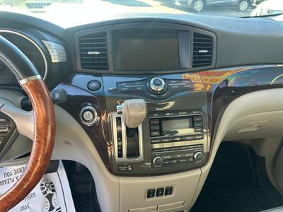 2012 Nissan Quest 3.5 LE   - Photo 15 - Riverside, CA 92508