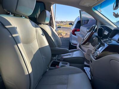 2012 Nissan Quest 3.5 LE   - Photo 21 - Riverside, CA 92508