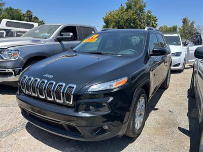 2018 Jeep Cherokee Latitude Plus   - Photo 2 - Riverside, CA 92508