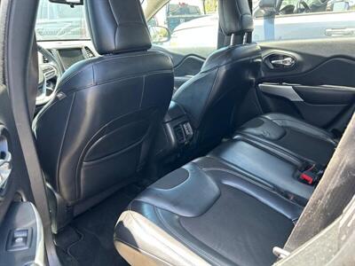 2018 Jeep Cherokee Latitude Plus   - Photo 32 - Riverside, CA 92508