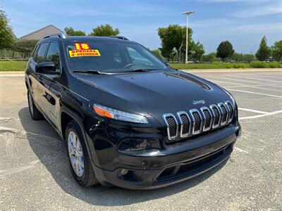 2018 Jeep Cherokee Latitude Plus   - Photo 1 - Riverside, CA 92508