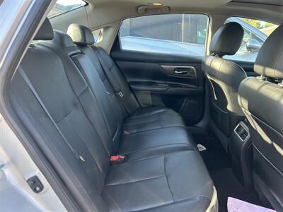2015 Nissan Altima 2.5 SL   - Photo 12 - Riverside, CA 92508