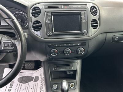 2017 Volkswagen Tiguan 2.0T S   - Photo 36 - Riverside, CA 92508