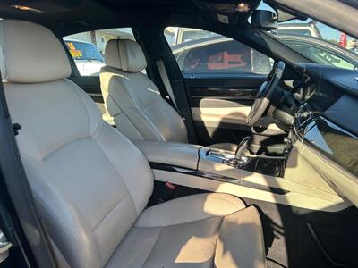 2012 BMW 750i   - Photo 17 - Riverside, CA 92508