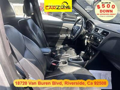 2013 Chrysler 200 Limited   - Photo 58 - Riverside, CA 92508