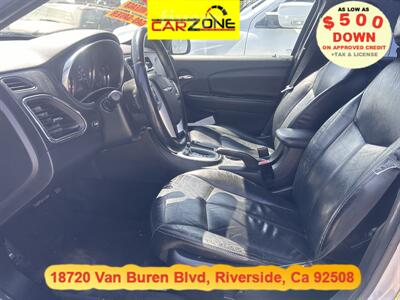 2013 Chrysler 200 Limited   - Photo 9 - Riverside, CA 92508