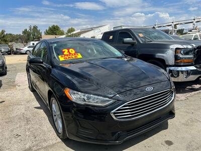 2020 Ford Fusion SE   - Photo 3 - Riverside, CA 92508