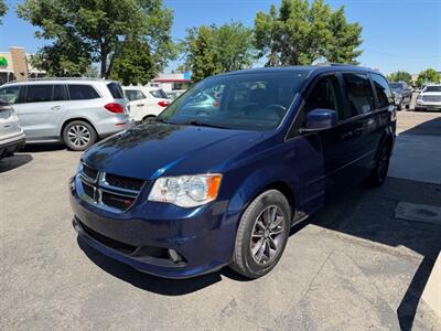 2017 Dodge Grand Caravan SXT - Photo 4 - Boise, ID 83706