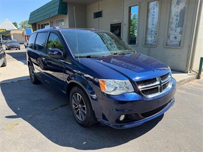 2017 Dodge Grand Caravan SXT - Photo 2 - Boise, ID 83706